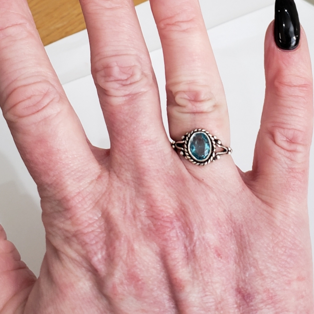 Blue topaz ring, 925 silver blue topaz ring, 925 blue topaz vintage ring - Picture 13 of 14